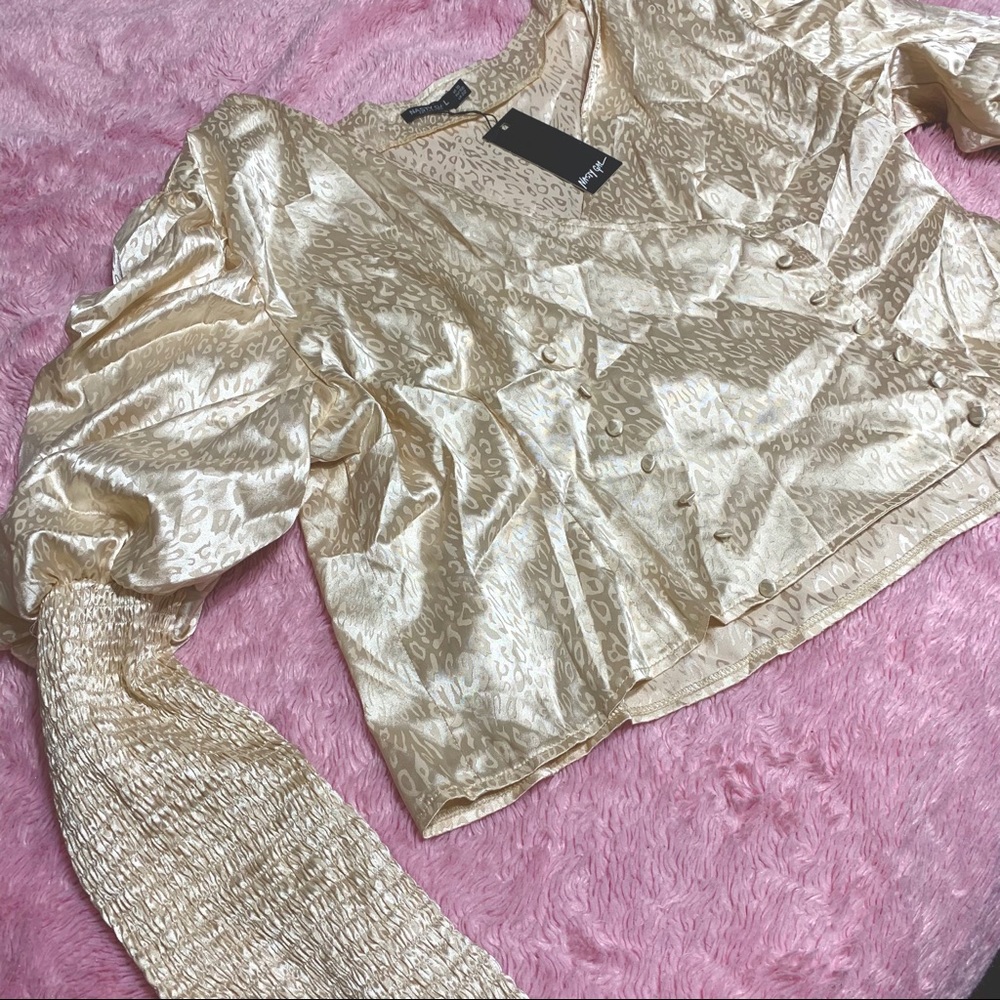 Silk animal print nasty gal puff sleeve top